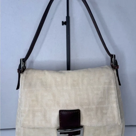 Fendi Zucca Cambas Mamma Baguette. - Picture 17 of 17